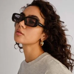 Le Specs BLACKPOOL | MATTE BLACK KHAKI GRAD -Le Specs 0357e8dc37c7975b2479127970b751e2