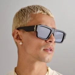 Le Specs POLYGRAPH | BLACK -Le Specs 0377e69689e4047aa2cff6b2bc082560