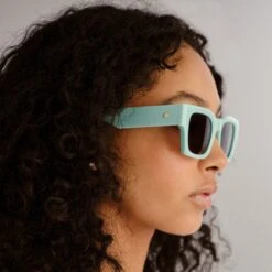 Le Specs SHMOOD | ICE BLUE 15 Le Specs SHMOOD | ICE BLUE -Le Specs 19b48d1117601650b15d65196191fb8f