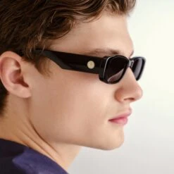 Le Specs UNREAL! | SHINY BLACK -Le Specs 24279f81c96af44ad04b0ca4c7f5df65