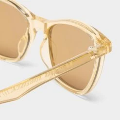 Le Specs NONSENSICAL | BLONDE -Le Specs 28c02e62bfc9889b065c2d82d3aa5d04