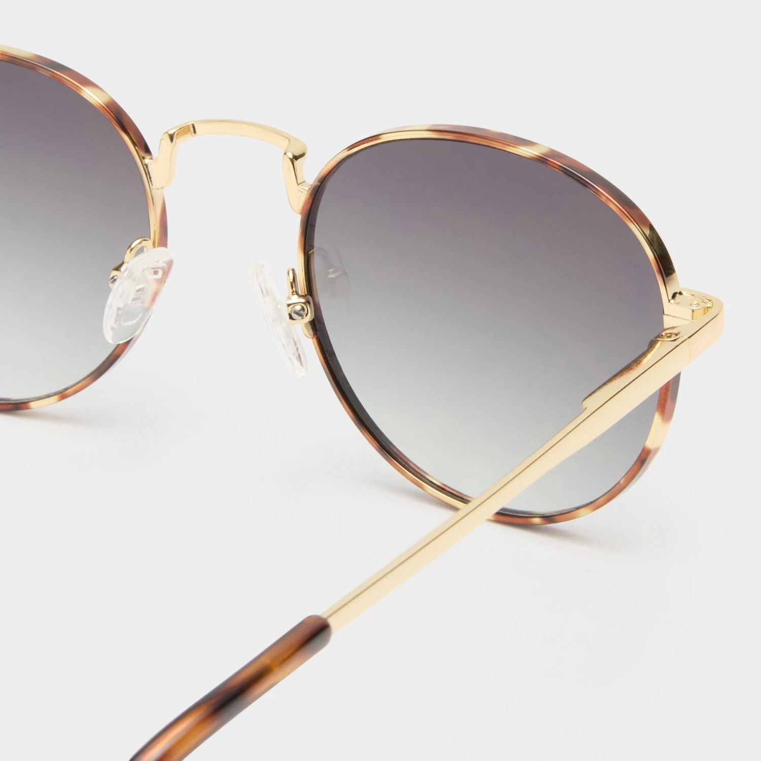 Le Specs LOST LEGACY | GOLD TORT KHAKI GRAD 6 Le Specs LOST LEGACY | GOLD TORT KHAKI GRAD - Image 4