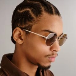 Le Specs ODYSSEY | GOLD LIGHT BROWN MONO 14 Le Specs ODYSSEY | GOLD LIGHT BROWN MONO -Le Specs 33eac02cff7d50f80eaf9c4cf6214d97