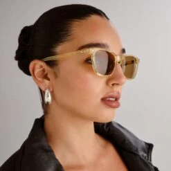 Le Specs NONSENSICAL | BLONDE -Le Specs 4e4711bc095d278959fee46ae94ef554