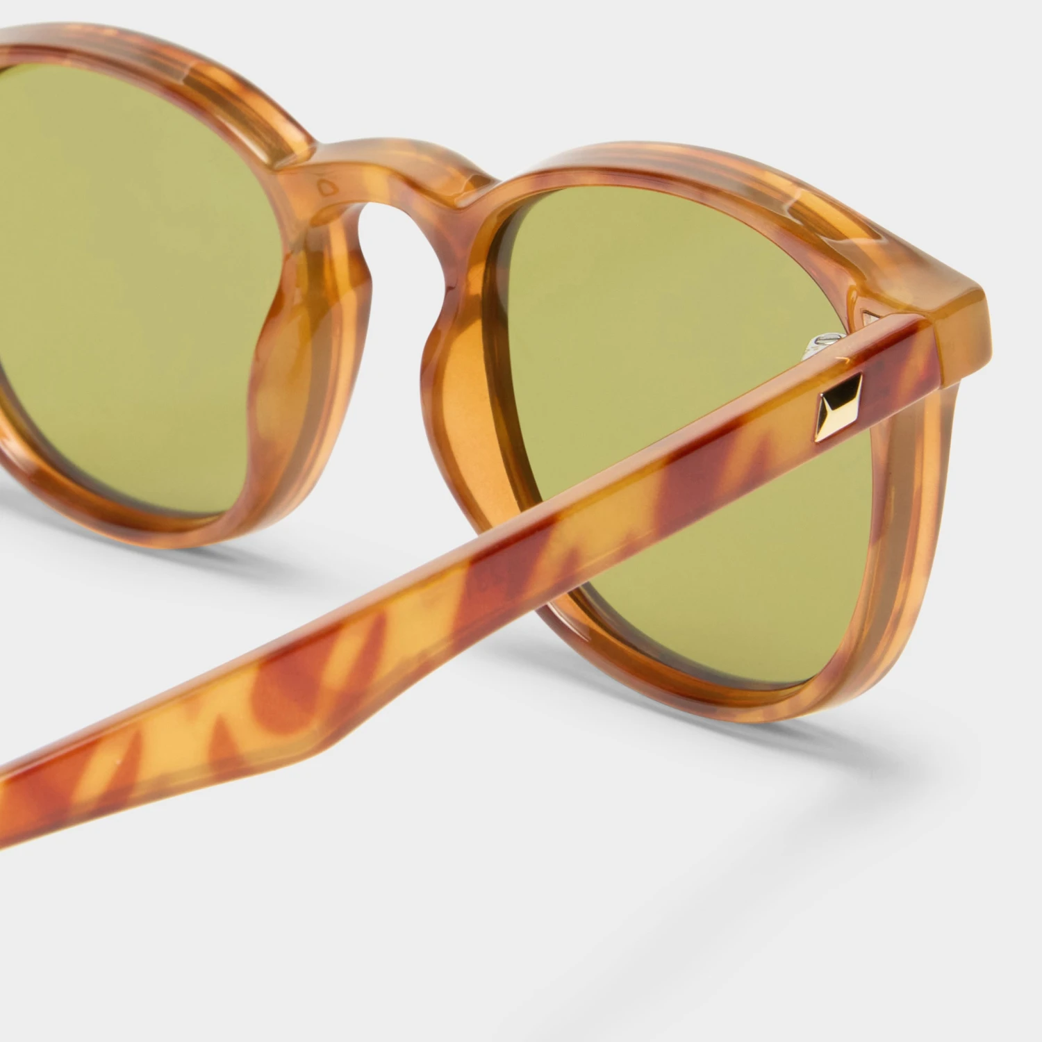 Le Specs CLUB ROYALE | VINTAGE TORT 6 Le Specs CLUB ROYALE | VINTAGE TORT - Image 4