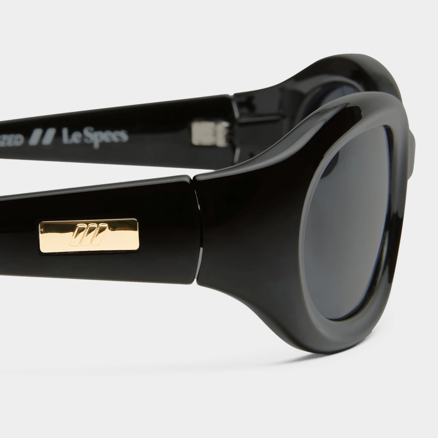 Le Specs NIGHTCRAWLER | BLACK POLARIZED 6 Le Specs NIGHTCRAWLER | BLACK POLARIZED - Image 4
