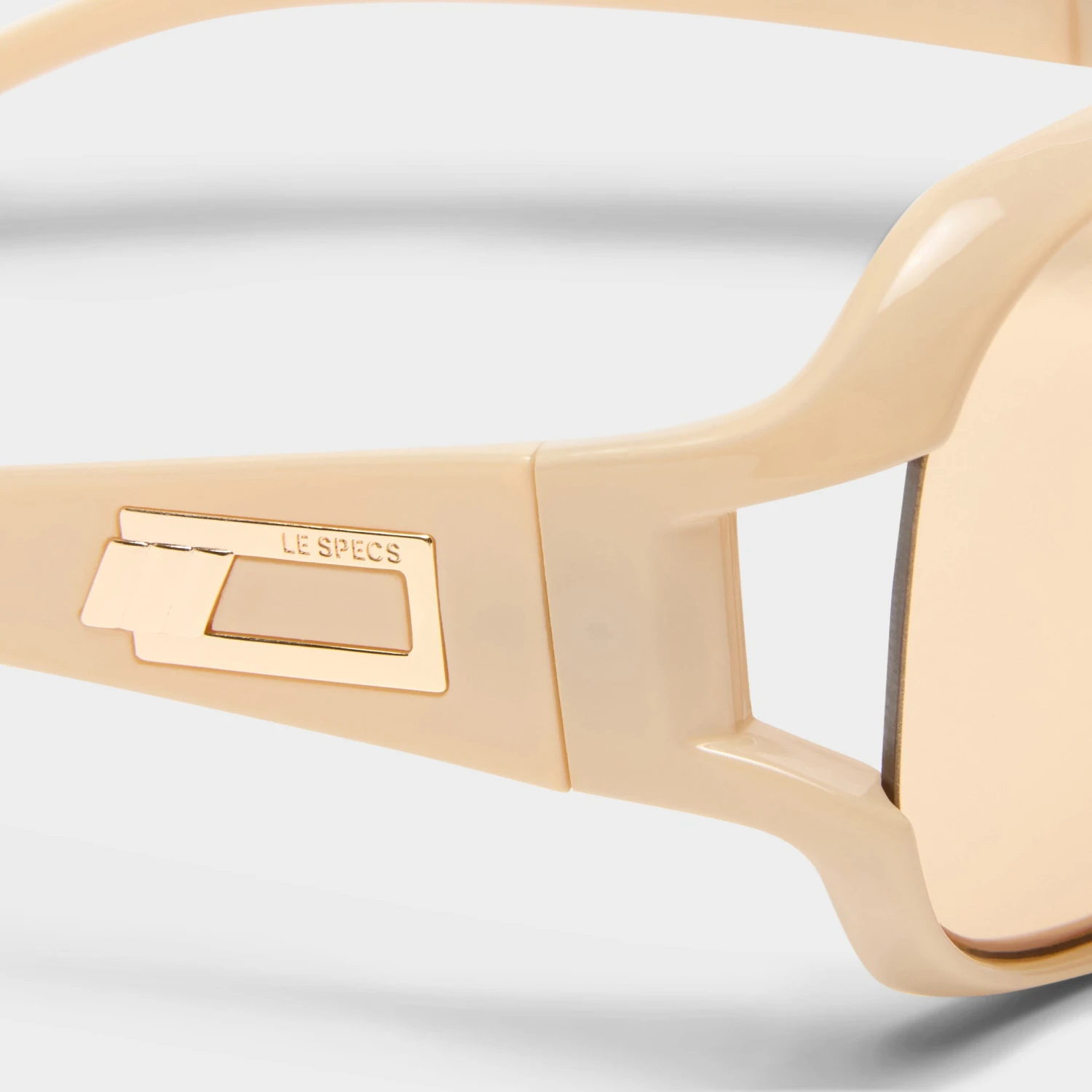 Le Specs BOLSHY | MILKY ALMOND 6 Le Specs BOLSHY | MILKY ALMOND - Image 4