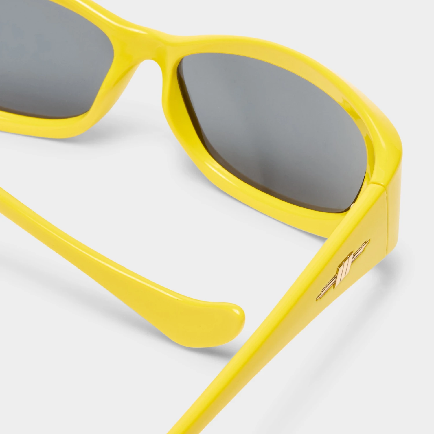Le Specs SWIFT LUST | ELECTRIC YELLOW 6 Le Specs SWIFT LUST | ELECTRIC YELLOW - Image 4