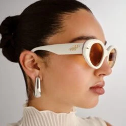 Le Specs NUMERO DOS | IVORY -Le Specs 80fd9537cd673a03ddde79bcbf2b4dfa