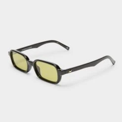 Le Specs PILFERER | BLACK OLIVE MONO 11 Le Specs PILFERER | BLACK OLIVE MONO -Le Specs 8d4423cd5e3725e3f5abaa11f4011df3