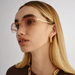 Le Specs SLINKY | GOLD LIGHT BROWN GRAD 11 Le Specs SLINKY | GOLD LIGHT BROWN GRAD -Le Specs 9cac411b6e78ed4d1b290b1fd0de6042