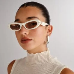 Le Specs NUMERO UNO | IVORY -Le Specs a464a6ab5d78b6dba734b9dcb91dff85