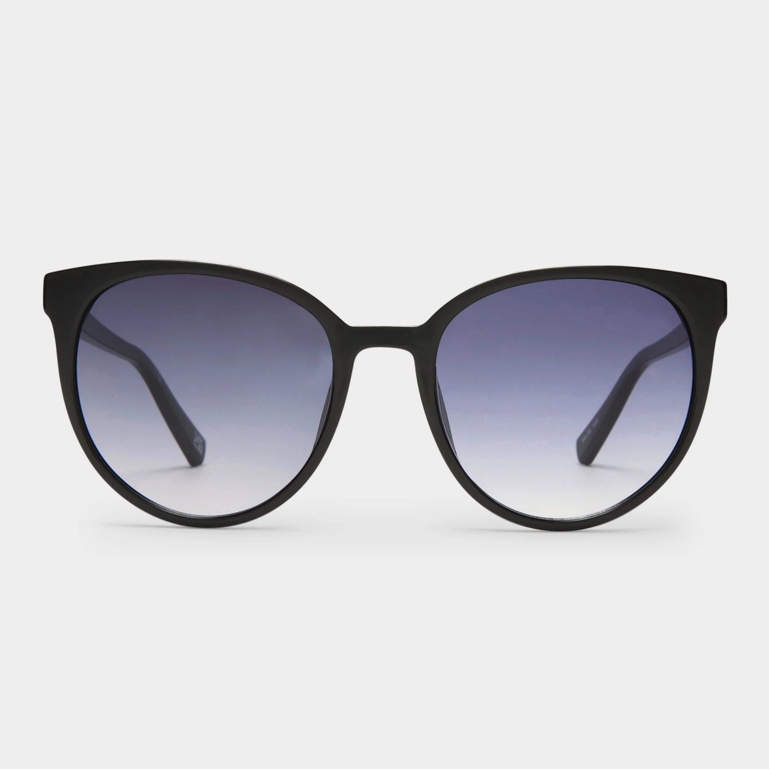 Le Specs ARMADA | BLACK SMOKE GRAD 3 Le Specs ARMADA | BLACK SMOKE GRAD