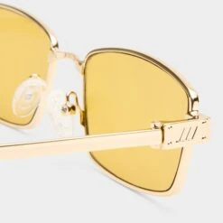 Le Specs BIZARRO | BRIGHT GOLD -Le Specs bd8a386007e85464c769b4d9f35d8b8e