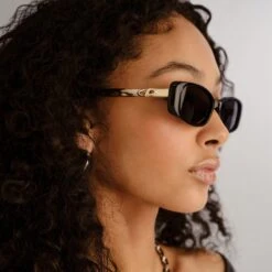 Le Specs LIL STARLIGHT | BLACK 14 Le Specs LIL STARLIGHT | BLACK -Le Specs dd0bfb9a99151d8000666b27ee0ec9cb