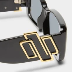 Le Specs CRUEL INTENTIONS | BLACK 12 Le Specs CRUEL INTENTIONS | BLACK -Le Specs e4f011e4231f5aa8eb3f3d3b94150364