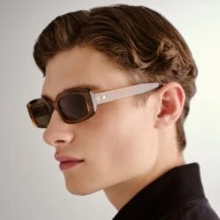 Le Specs DYNAMITE | TOBACCO -Le Specs ea0ff612818e65e7f05b9161c7c7d199