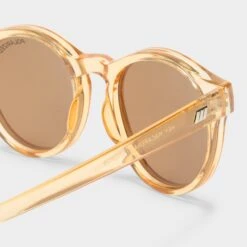 Le Specs HEY MACARENA | BLONDE POLARIZED 12 Le Specs HEY MACARENA | BLONDE POLARIZED -Le Specs efb98c874642ceba1cdebee1427b2127
